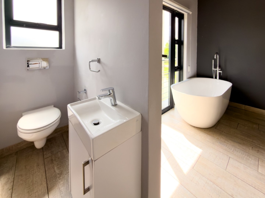 3 Bedroom Property for Sale in The Islands Estates North West